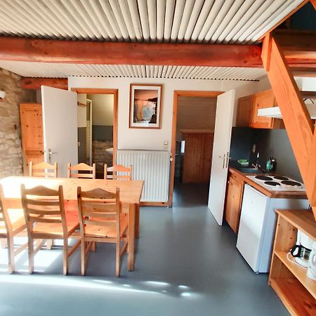 Вилла La Ferme De Werpin Отон Экстерьер фото