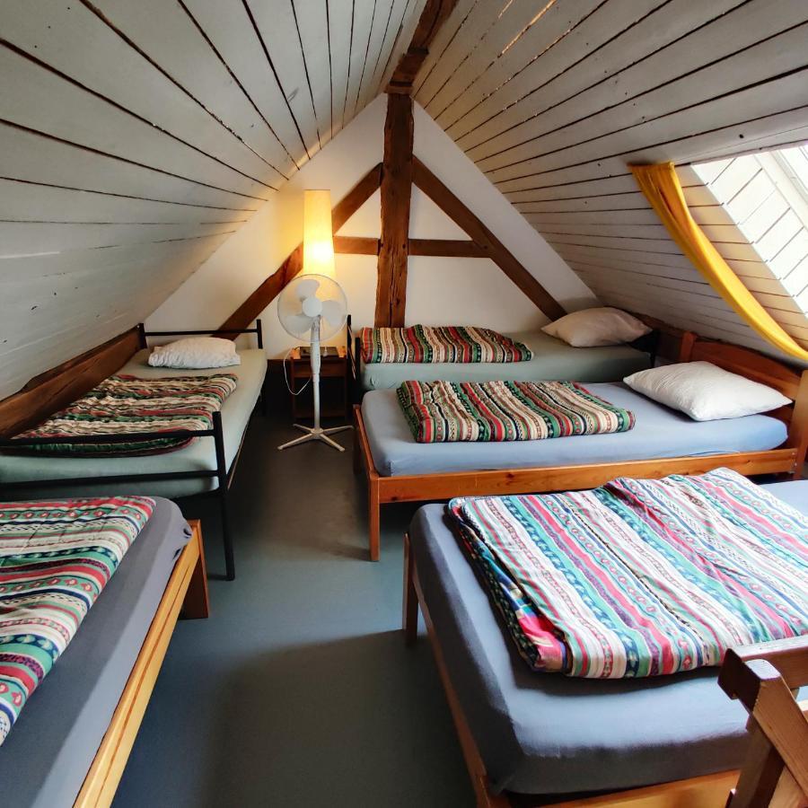 Вилла La Ferme De Werpin Отон Экстерьер фото