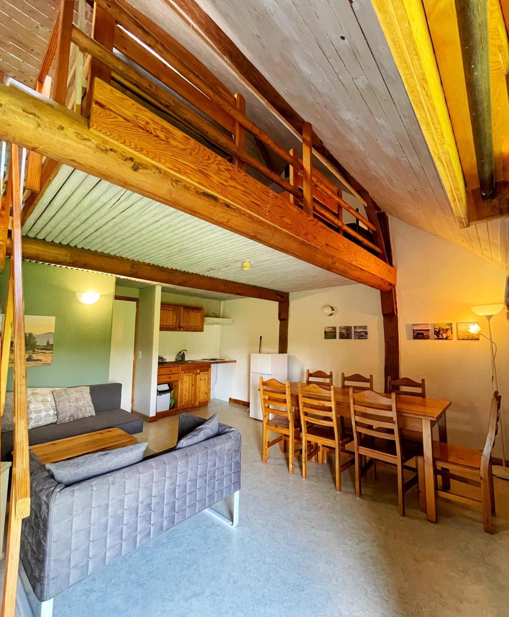 Вилла La Ferme De Werpin Отон Экстерьер фото
